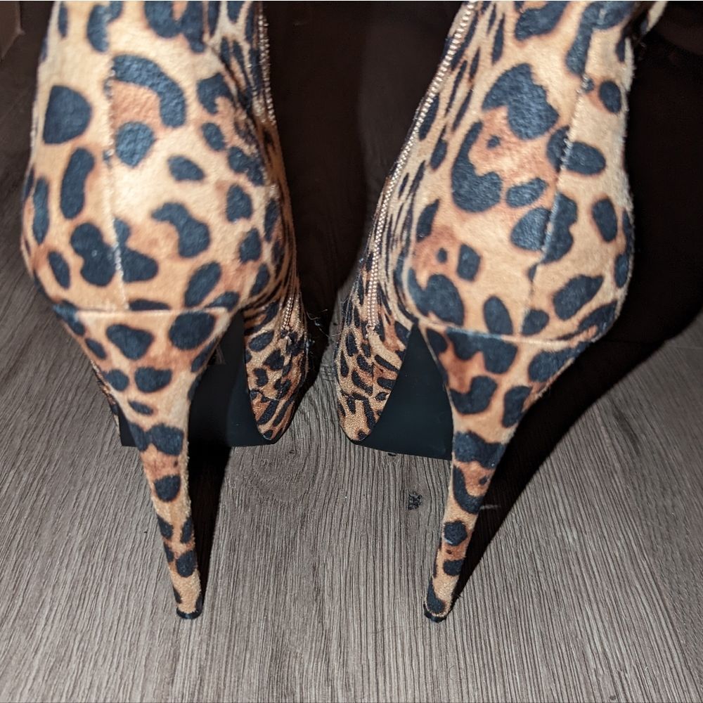 Heeled Printed Booties - Picture 9 of 9